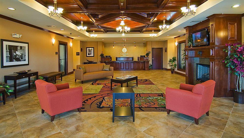 Comfort & - Fossil Creek Hotel